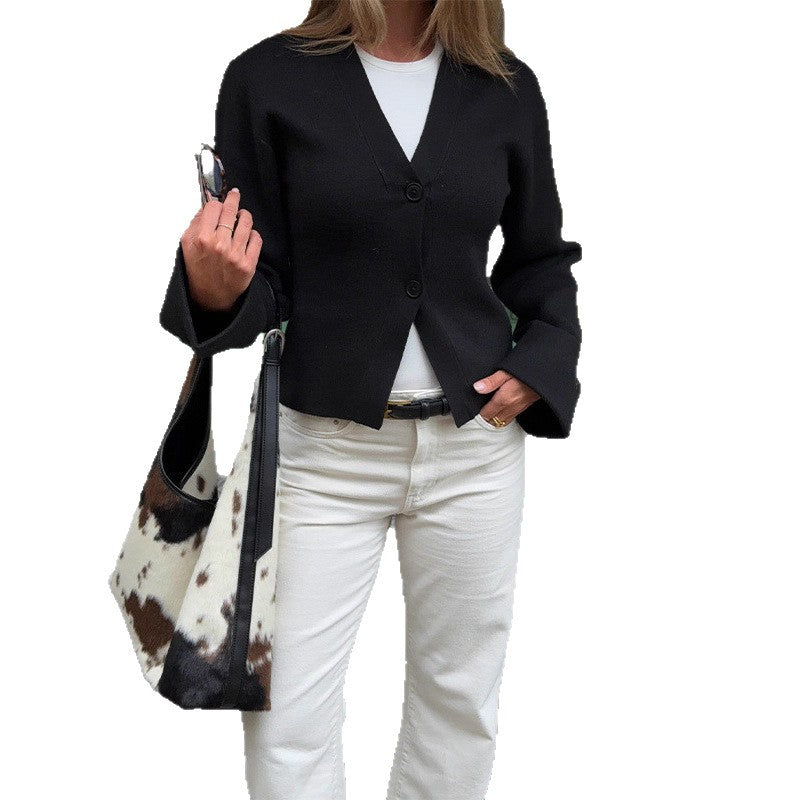 Comfort Casual Pure Color Waist Trimming Knitwear