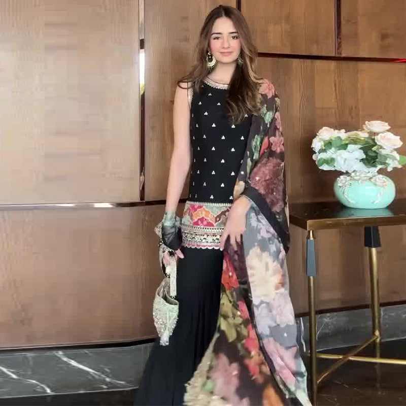 Women's Summer Printed Stitching Shawl Black Fashion Dresses