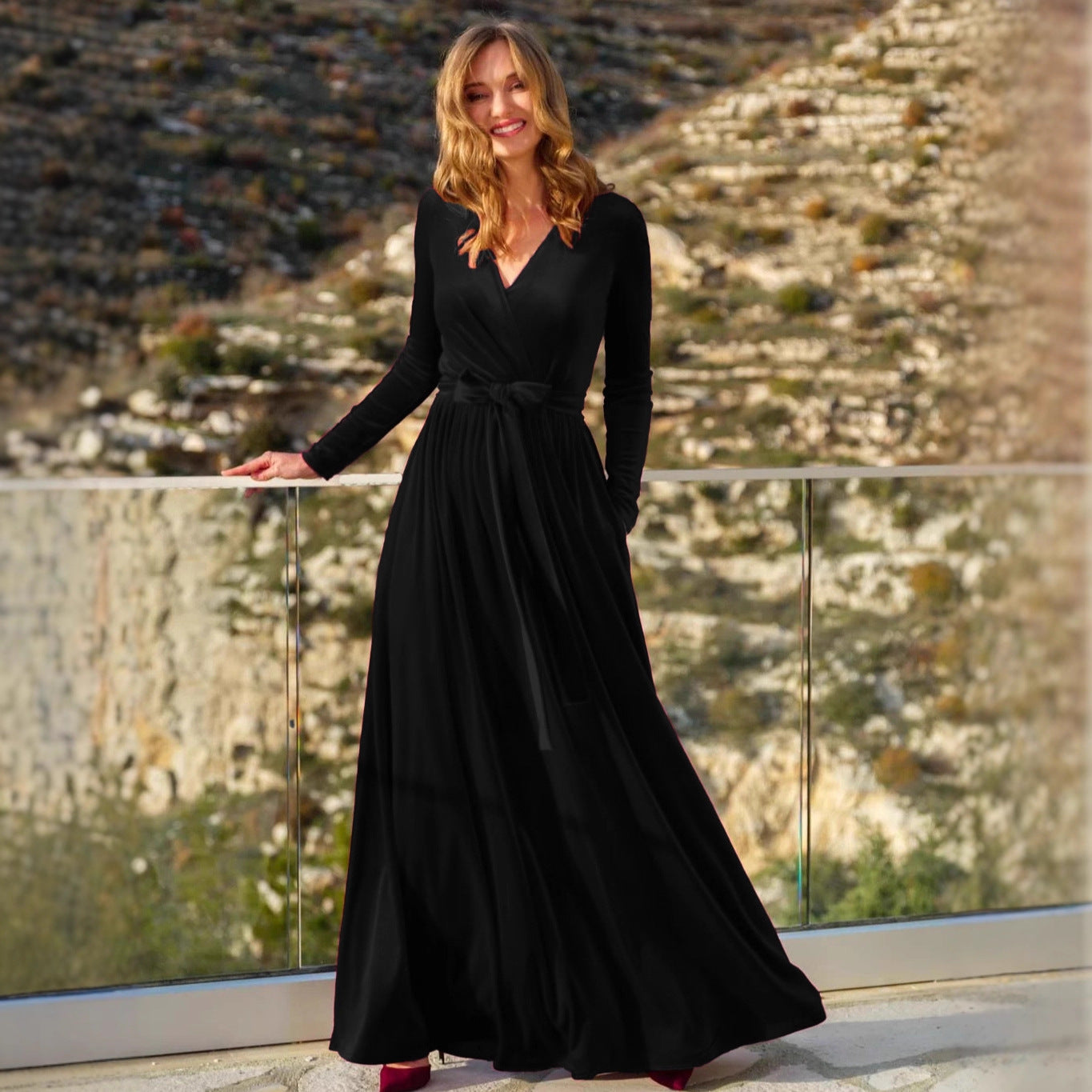 Women's Veet Elegant Graceful Fashion Style Long Dress
