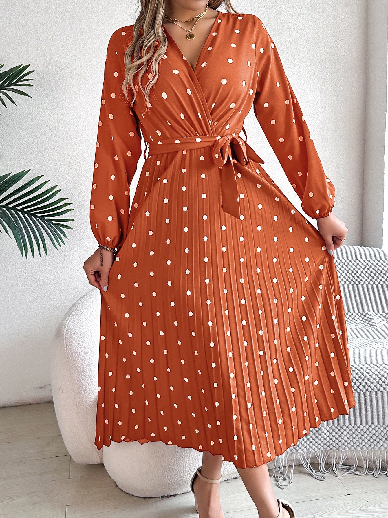 Women's Elegant Contrast Color Polka Dot Cross Pleated Dress