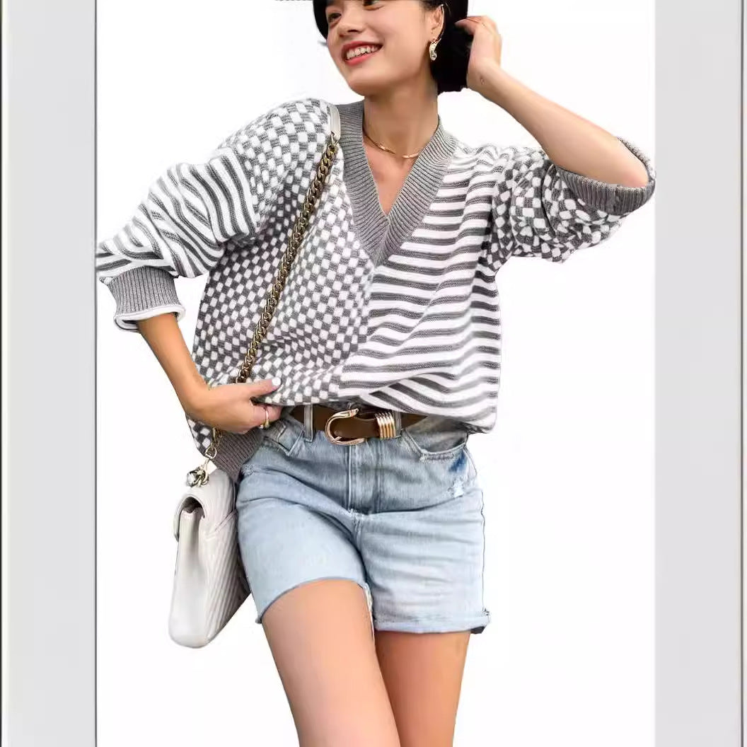 Women's V Neck Loose Street Fashion Design Sweaters