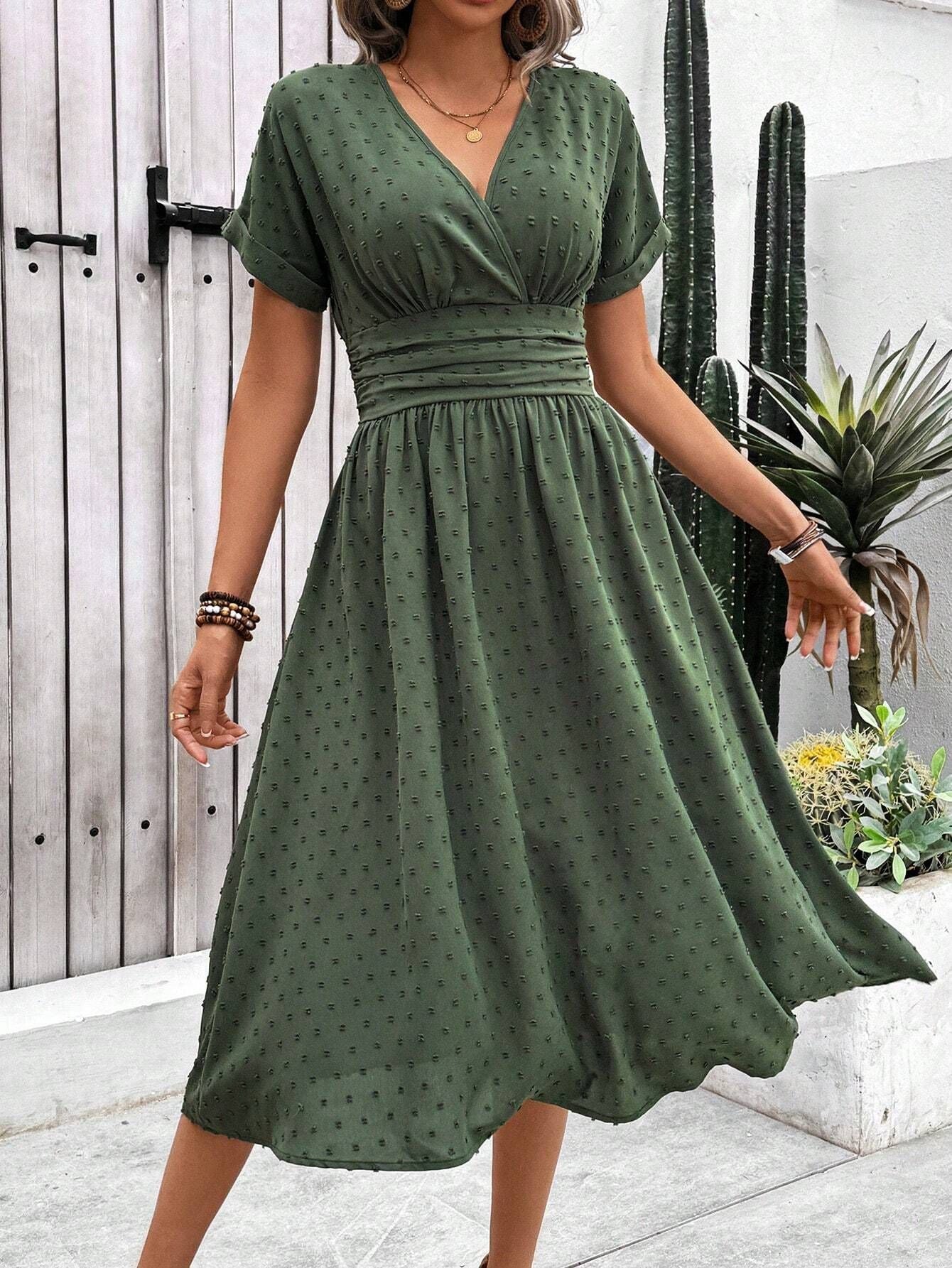 Women's Summer Fashion Medium Fur Ball Elegant Dress