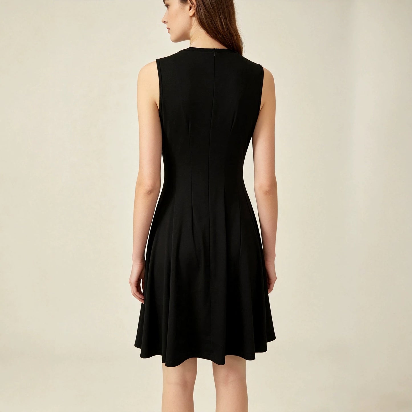 Women's Slim Fit Pleated Simple Round Neck Skirts