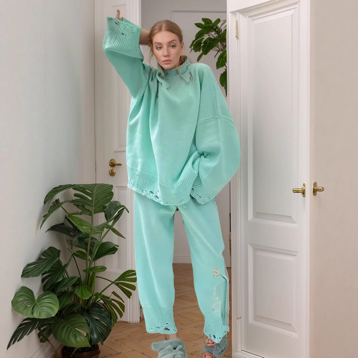 Ripped Female Style Knitted Ankle Tight Suits