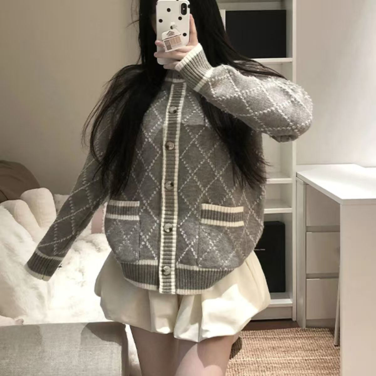 Women's Nice Knitted Classic Style Design Sense Hit Color Diamond Lattice Cardigans