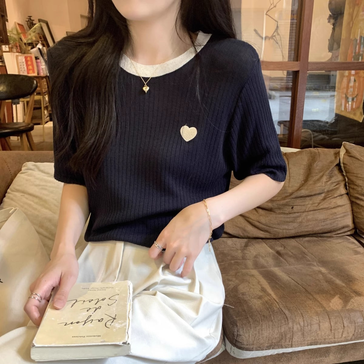Women's Summer French Style Loose Contrast Color Love Embroidered Knitwear