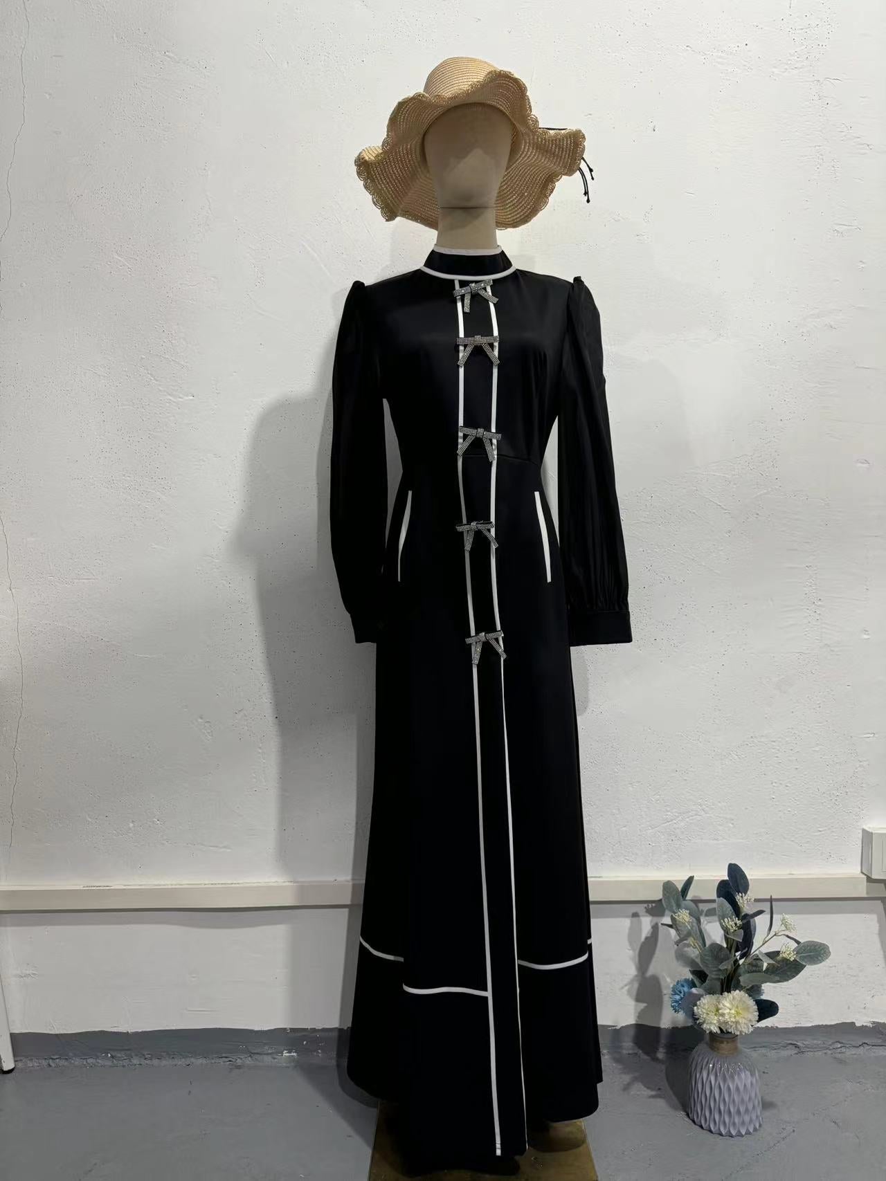 Decoration Black White Stitching Temperament Half High Dresses