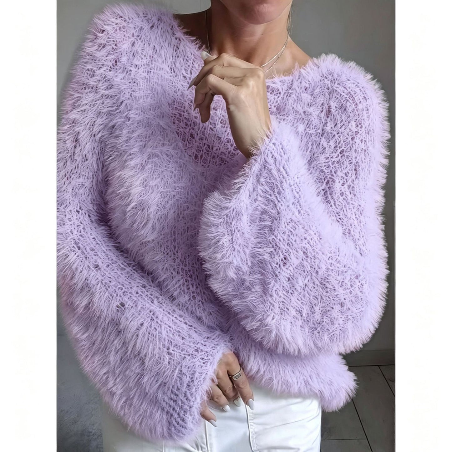 Women's Neck Fluffy Design Solid Long Sleeve Tops