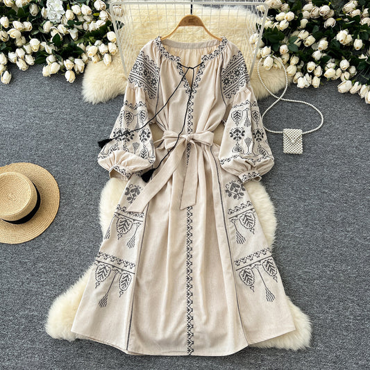 Women's Bohemian Retro Style Embroidered Loose Lantern Sleeve Dresses
