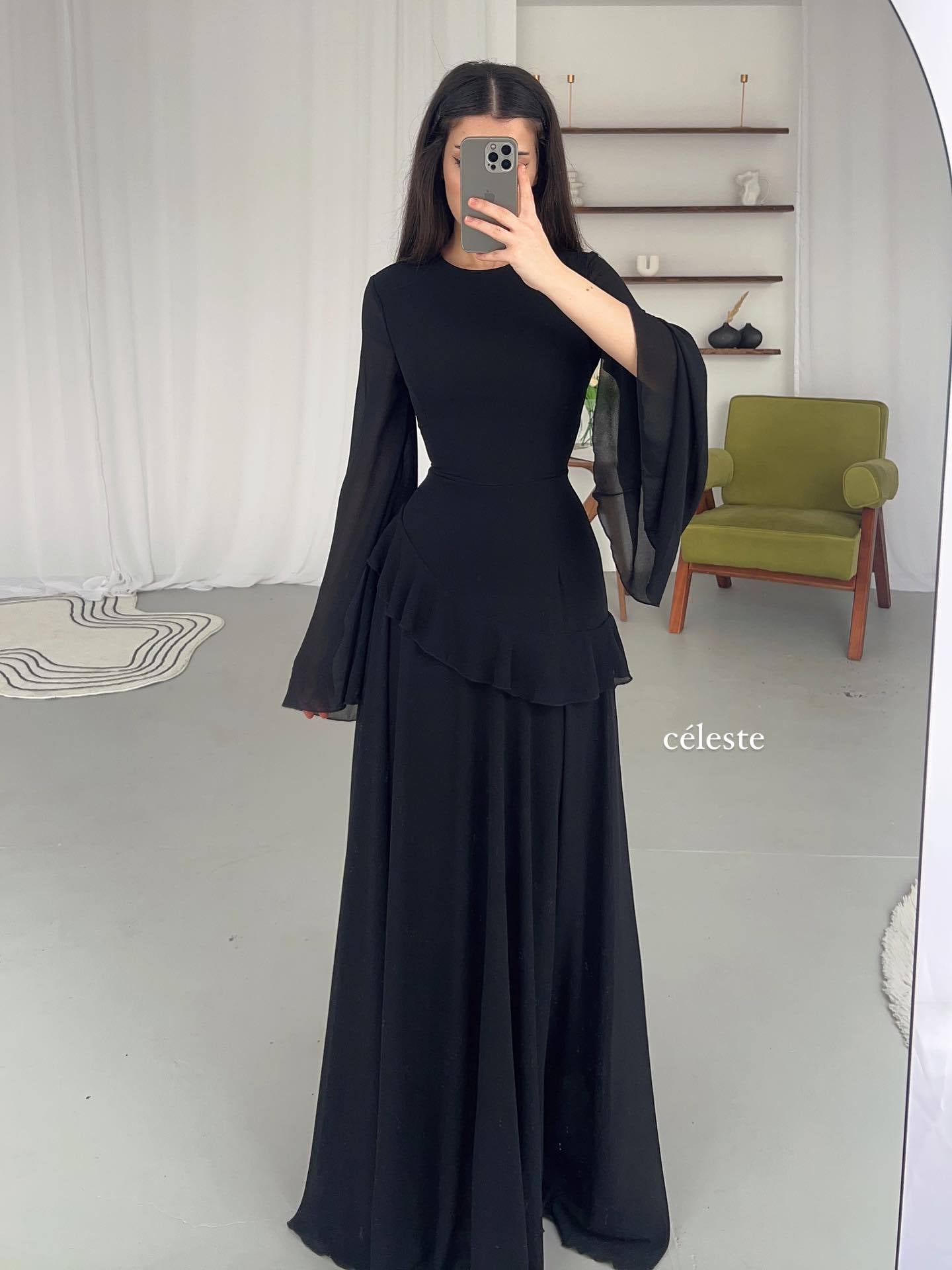 Women's Fit Fashion Elegant Graceful Long Sleeve Dresses