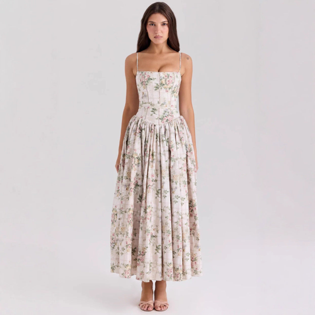 Fashionable High-grade French Strap Gentle Slimming Dress