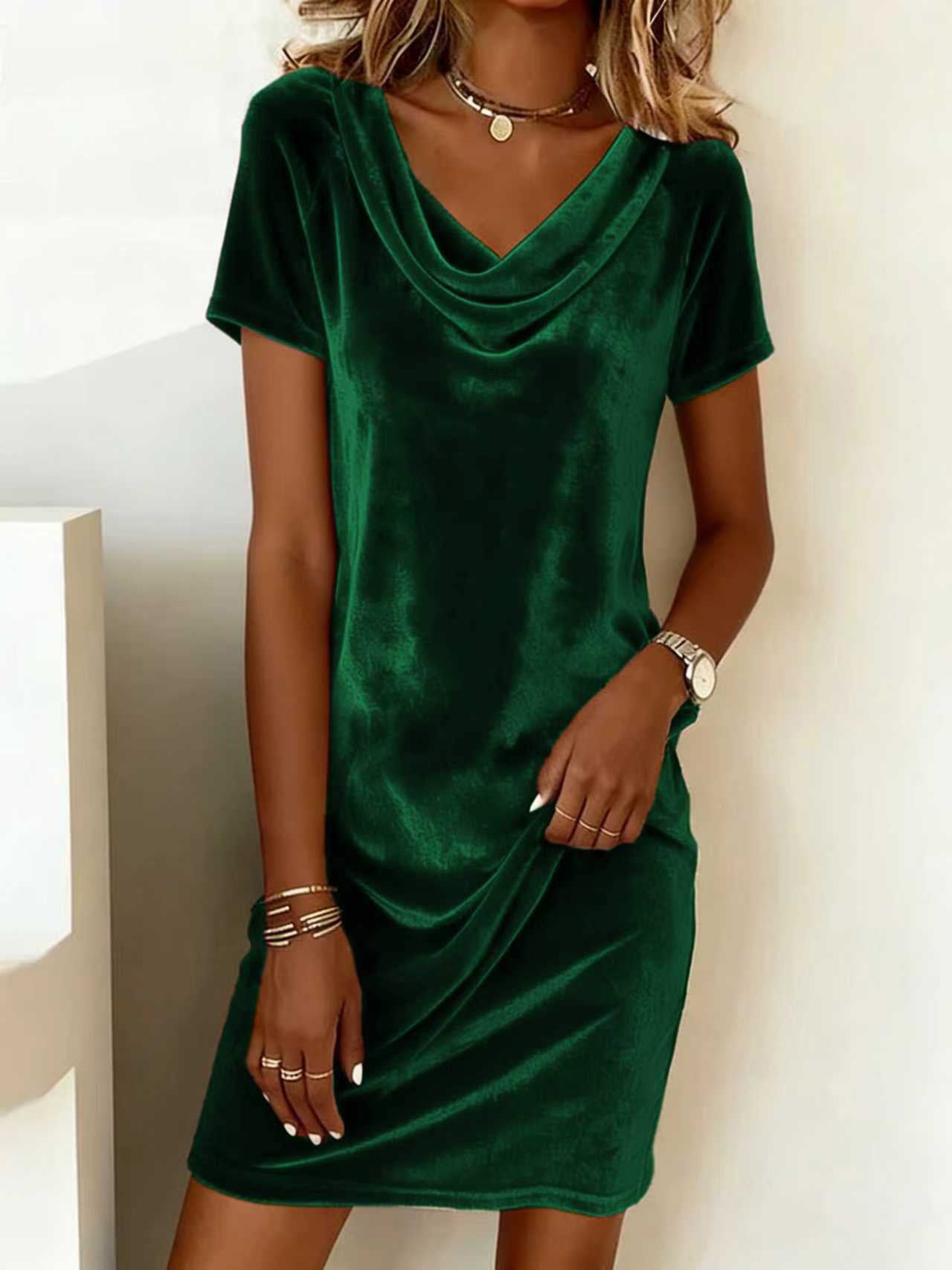 Women's Fashion Wear Solid Color Swing Collar Sleeve Sexy Veet Shorts