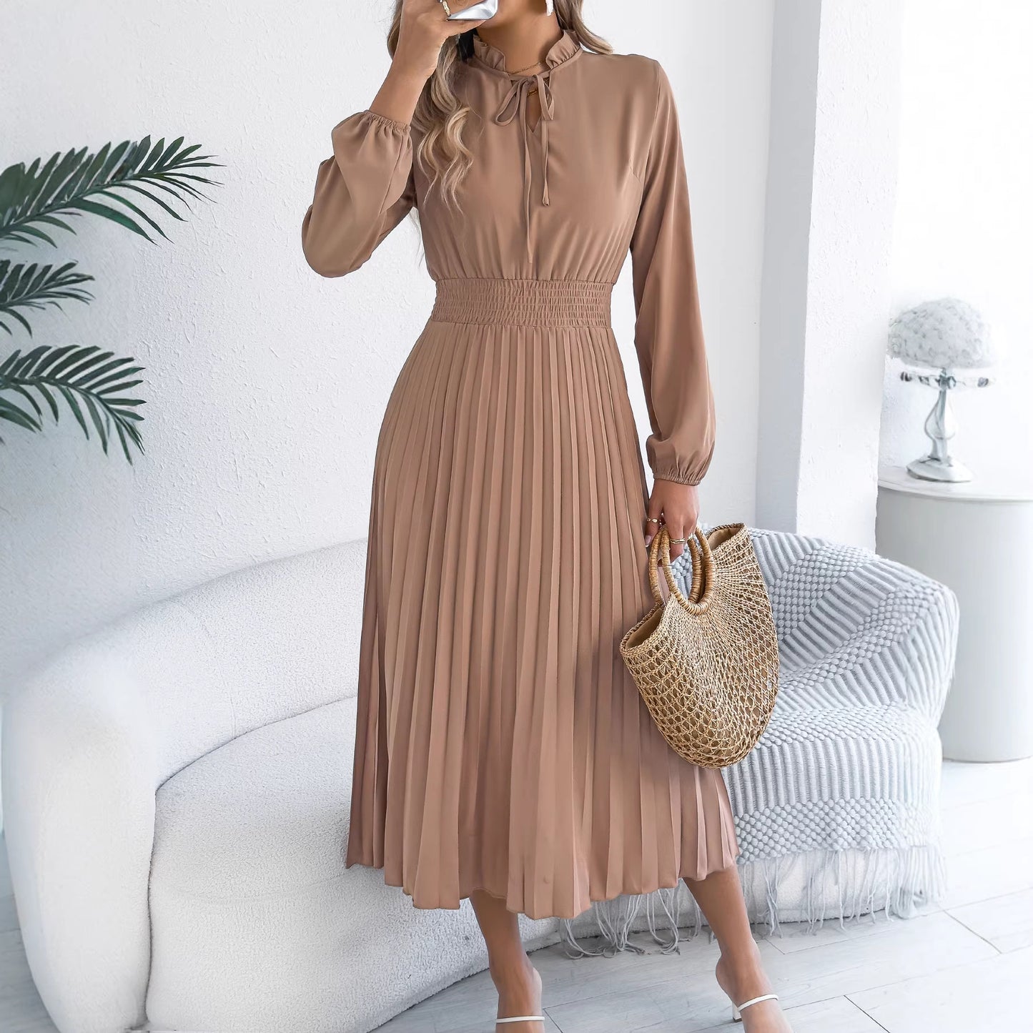 Women's Elegant Lantern Sleeve Long Pleated Clothing