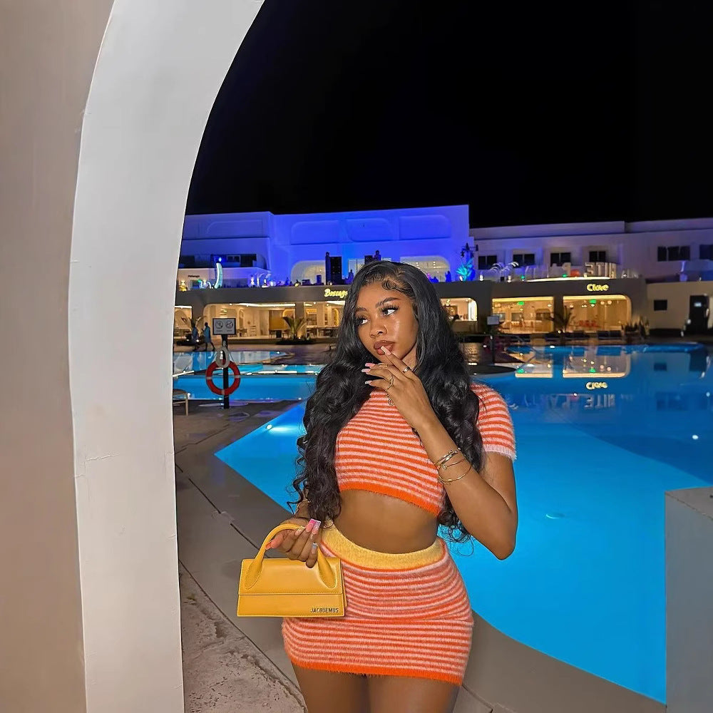 Women's Pretty Sexy Hollow Lapel Knitted Knitwear