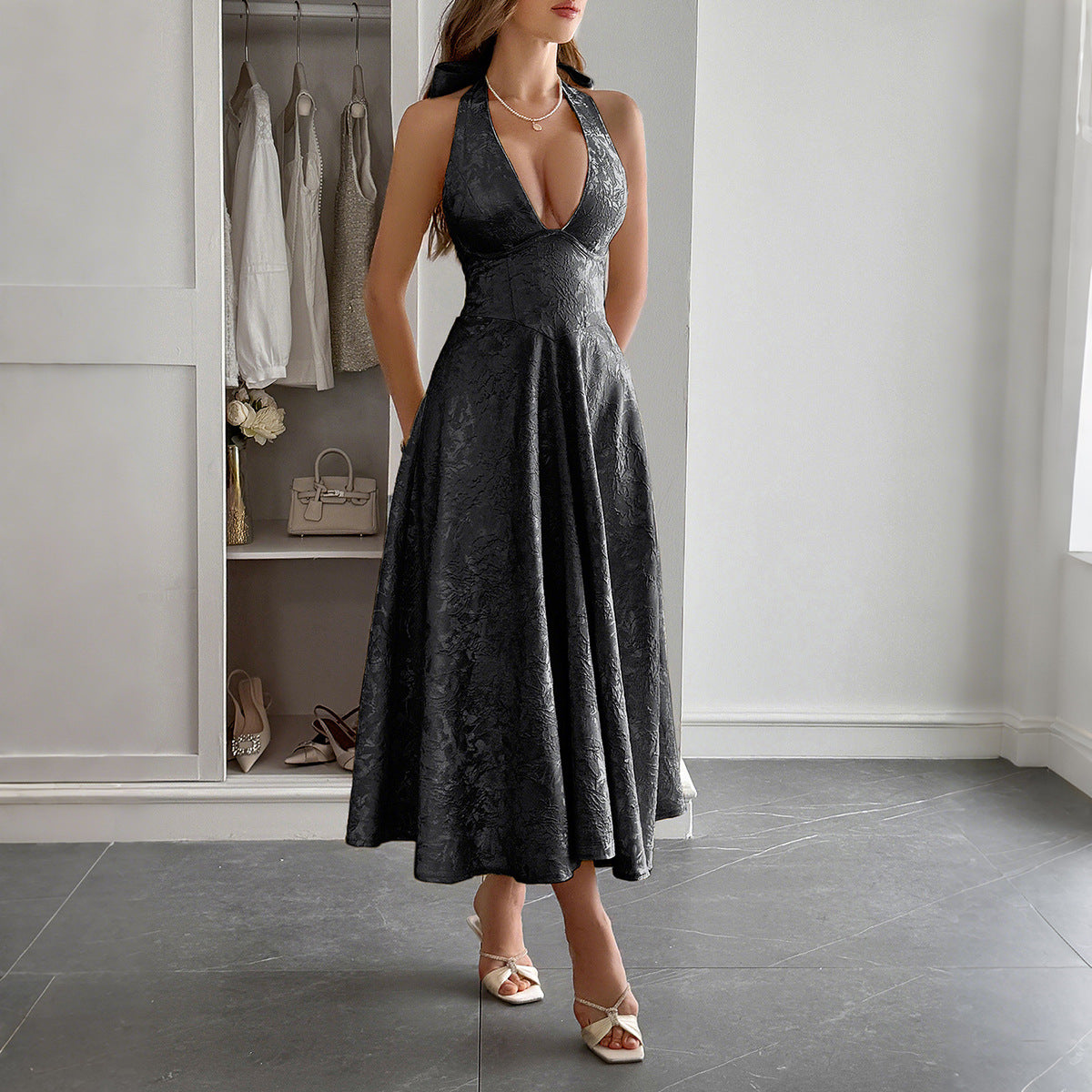 Women's Elegant Dress Halter Waist Maxi Dresses