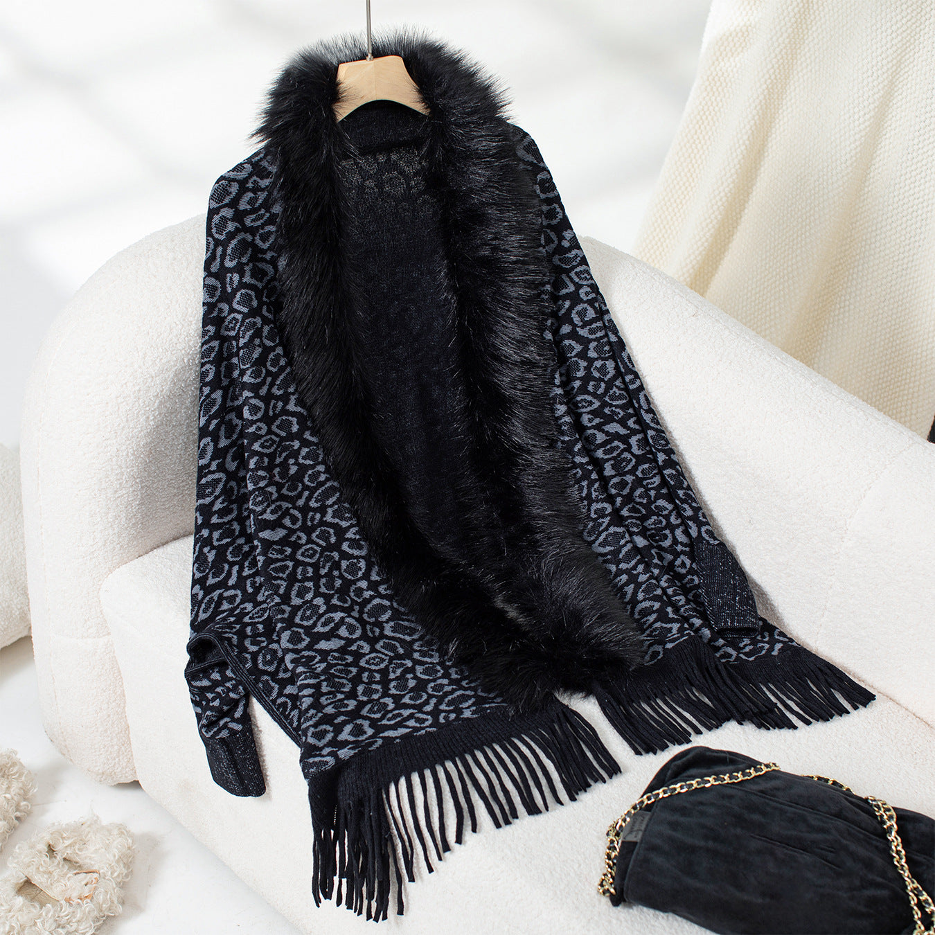 Women's Leopard Print Fur Collar Shawl Knitted Loose Batwing Sleeve Sweater