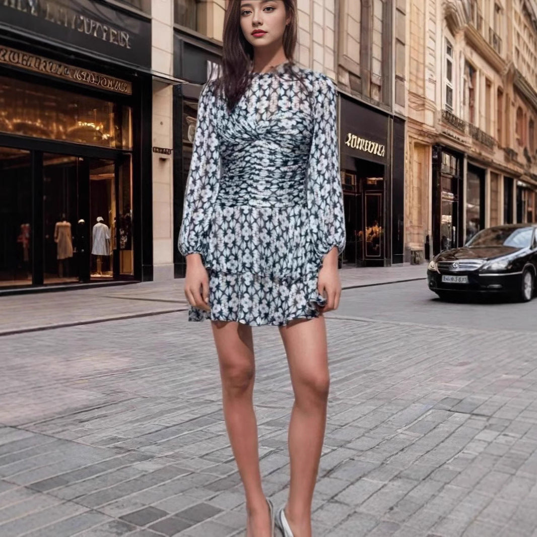 Women's Casual Fashion Pure Desire Style Metal Color Line Shorts