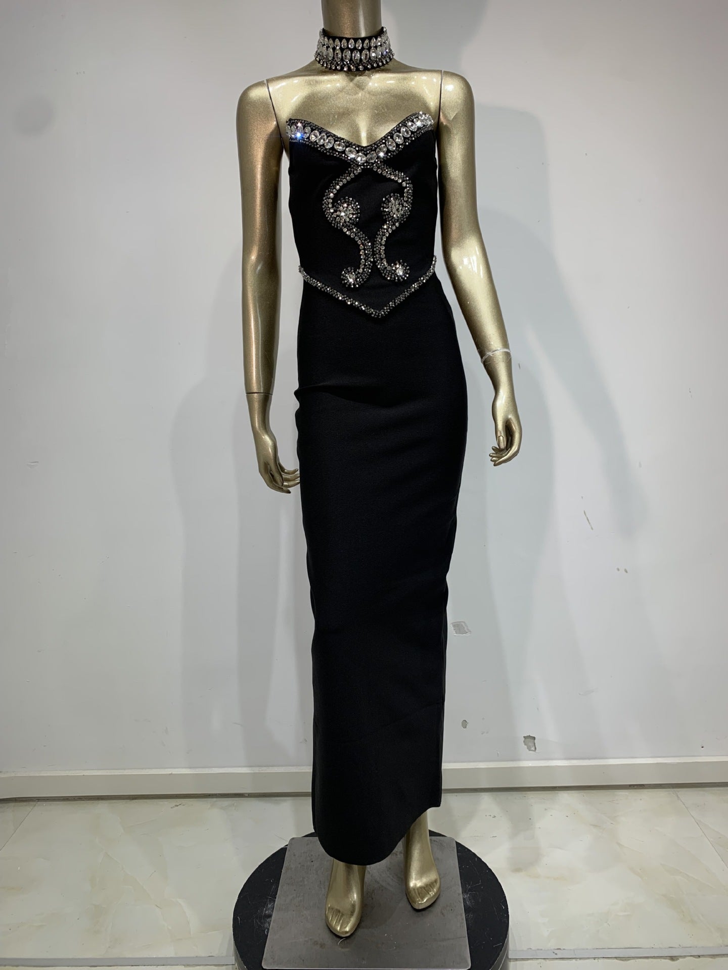 Pattern Strapless Long Type With Collar Dresses