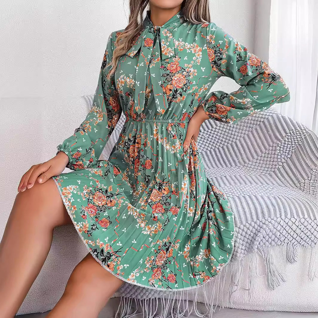 Women's Elegant Flowers Long Sleeves Pleated Clothing