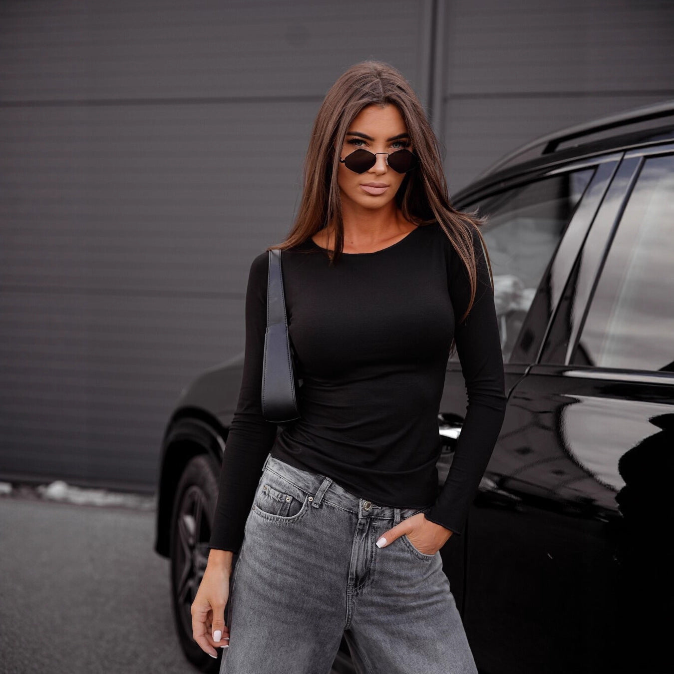 Women's Round Neck Fitted Casual Comfortable Basic Style Women's Sweater