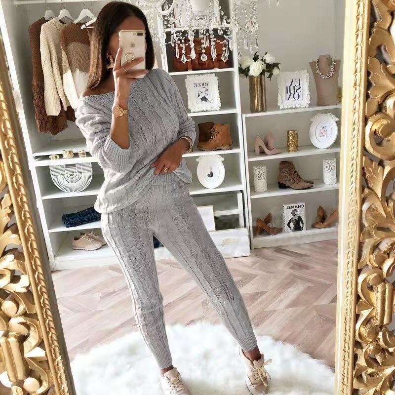 Charming Women's Pajamas Fashion Solid Color Sweater