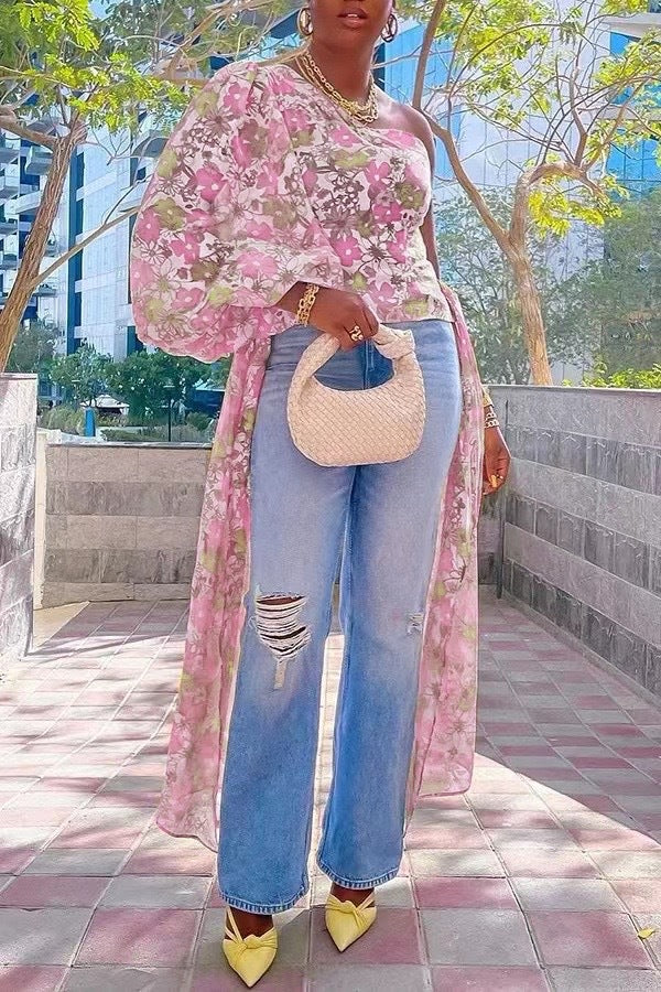 Women's Sexy Digital Printing Sleeve Bell Blouses