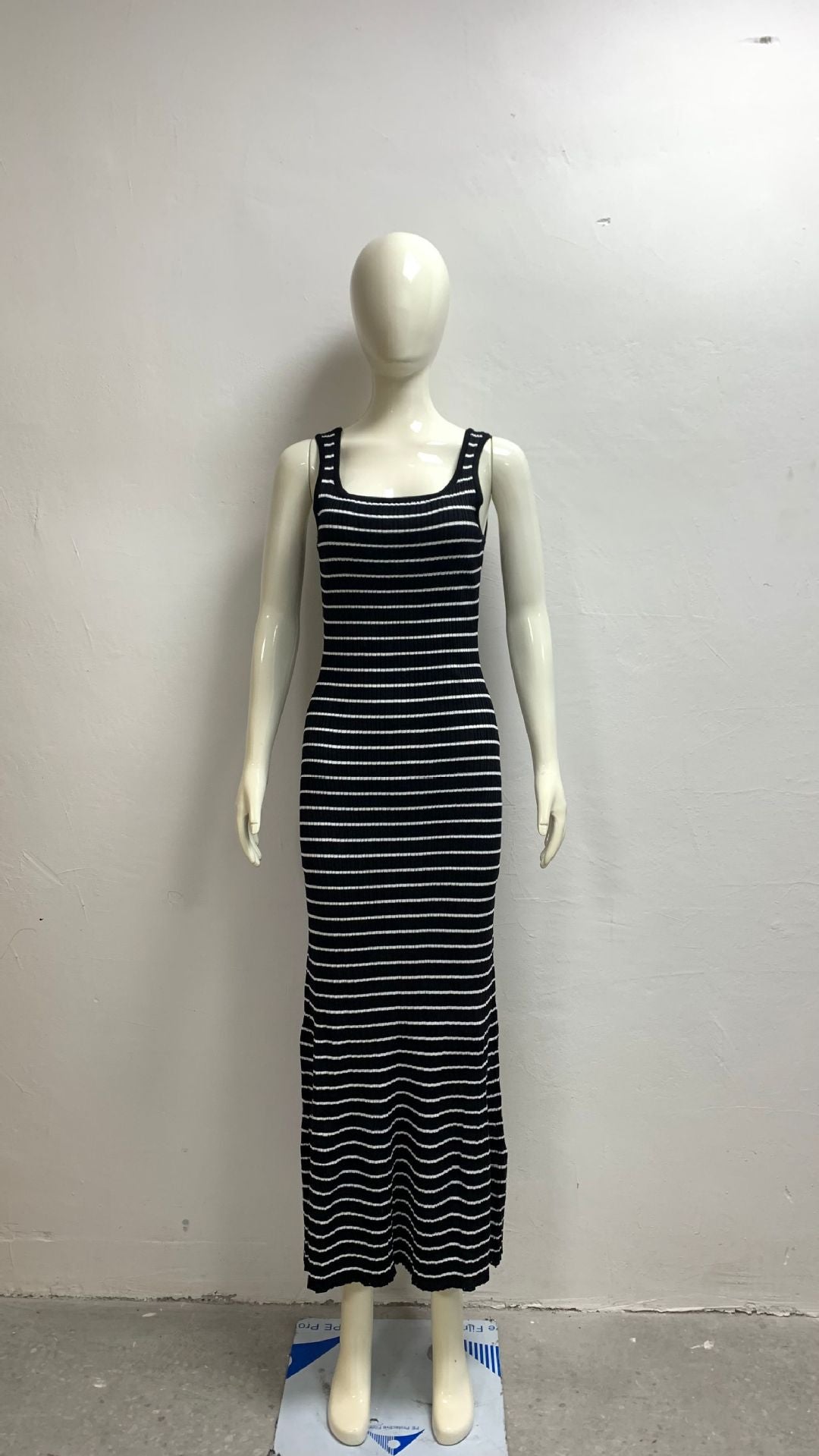 Women's Striped Contrast Color Beach Vacation Sexy Dress Knitted Dresses