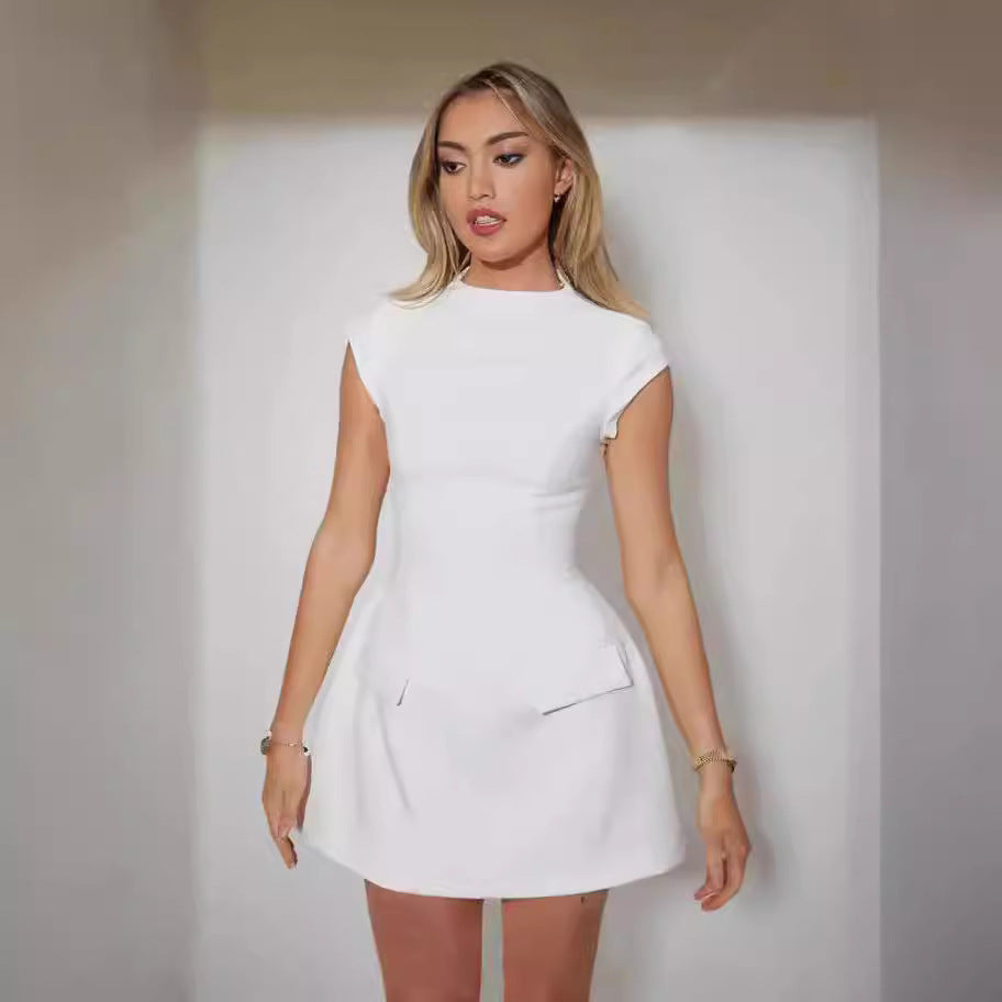 Women's Spring Solid Color Round Neck Pocket Design Waist Slim Dress