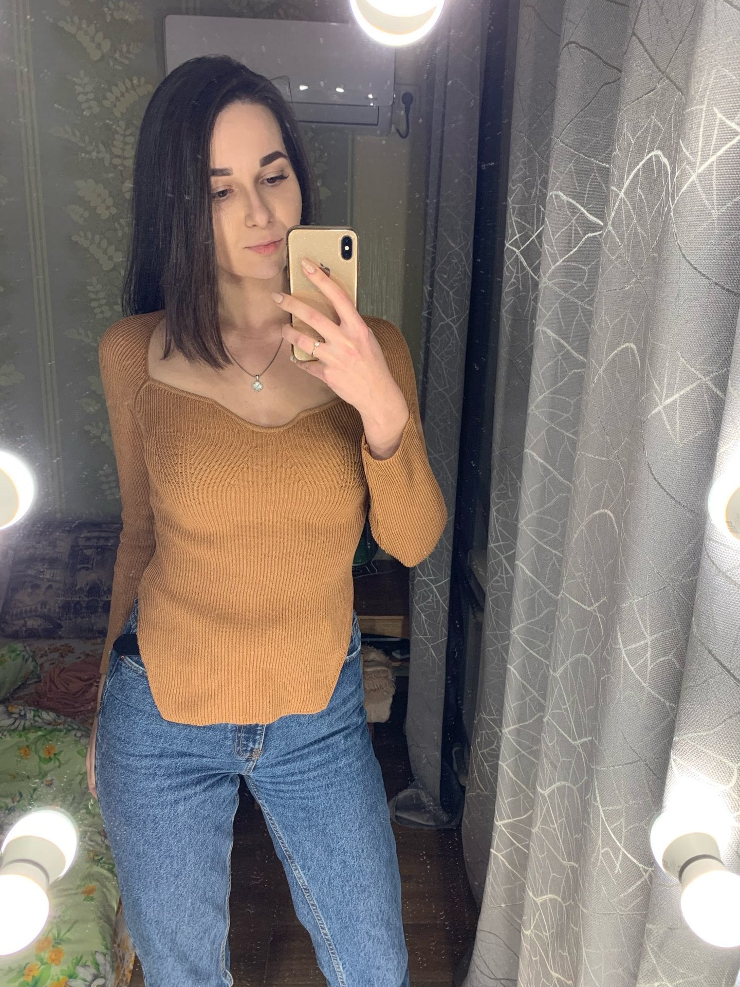 Women's Irregular Slits On Both Sides Knitted Inspirational Knitwear