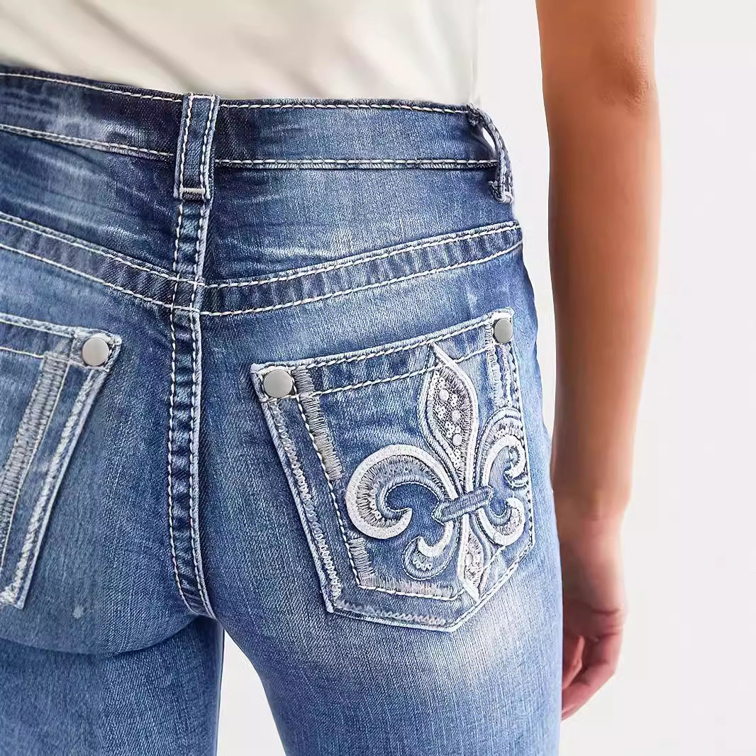 Women's Embroidery Elements Slim Fit Break Jeans