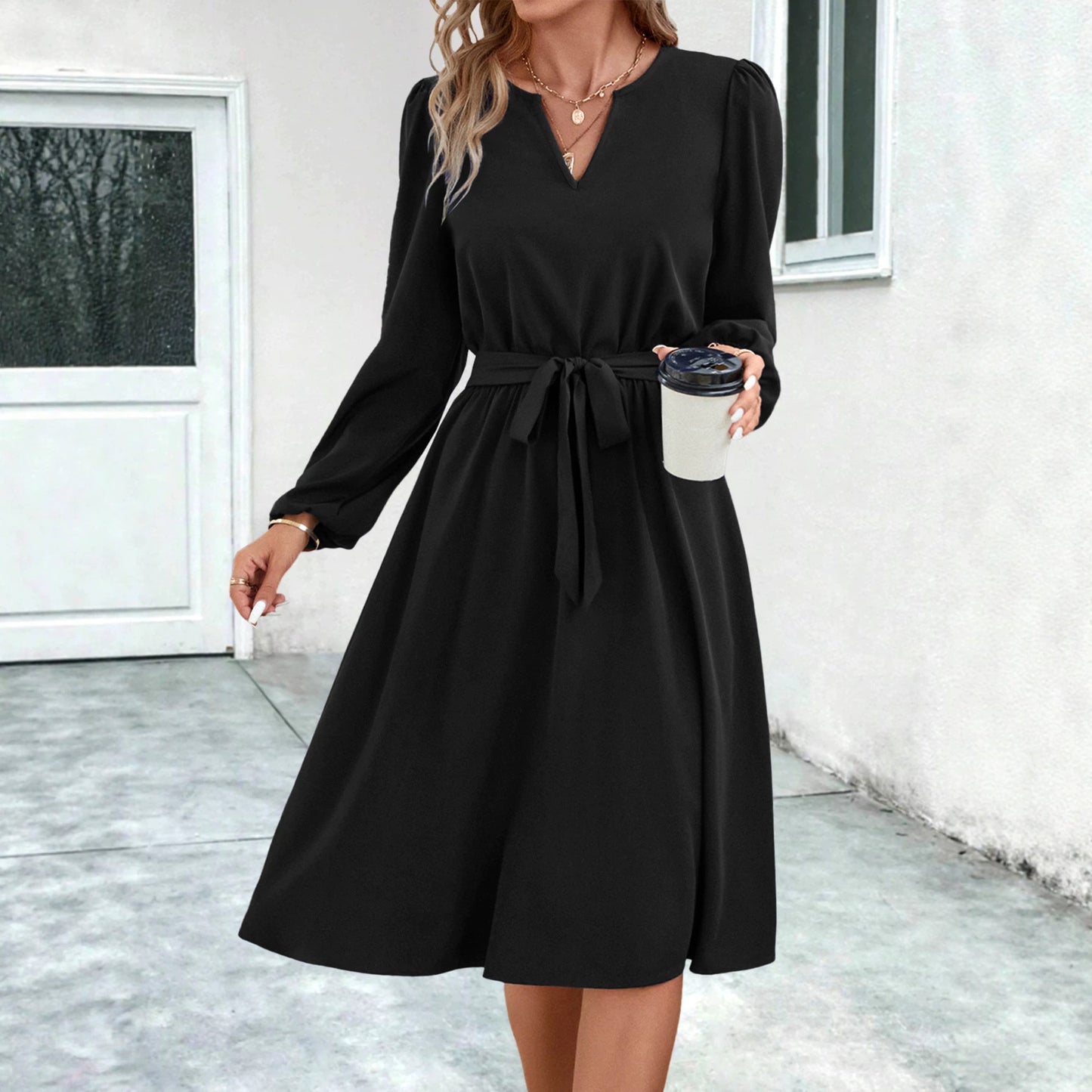 Fashion Women's Long-sleeved Small Lace Up Dress