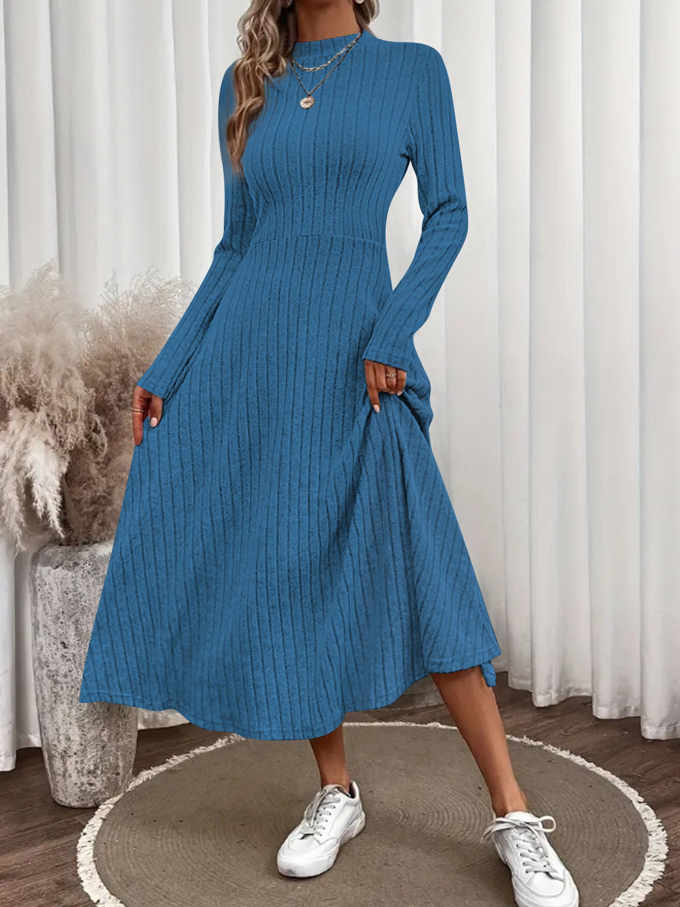 Women's Stripe Fashionable Elegant Solid Color Round Neck Dress