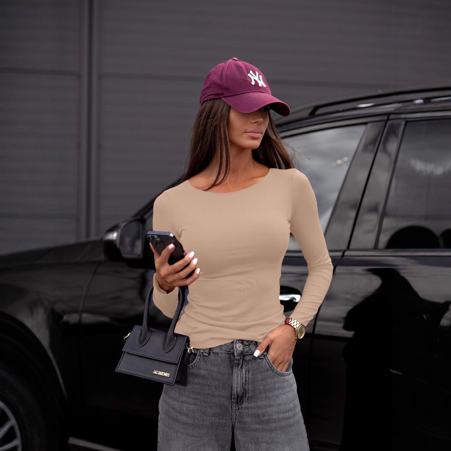 Women's Round Neck Fitted Casual Comfortable Basic Style Women's Sweater