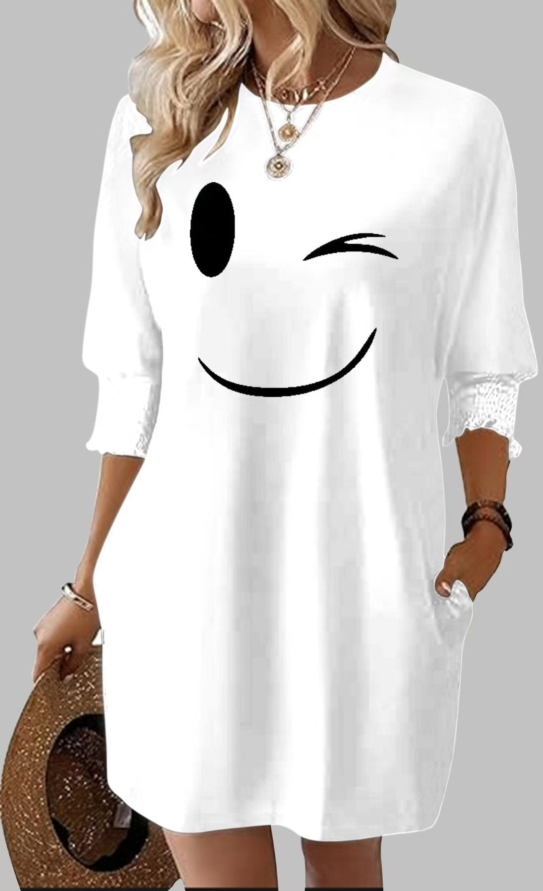 Women's Color Round Neck Loose Middle Sleeve Dresses