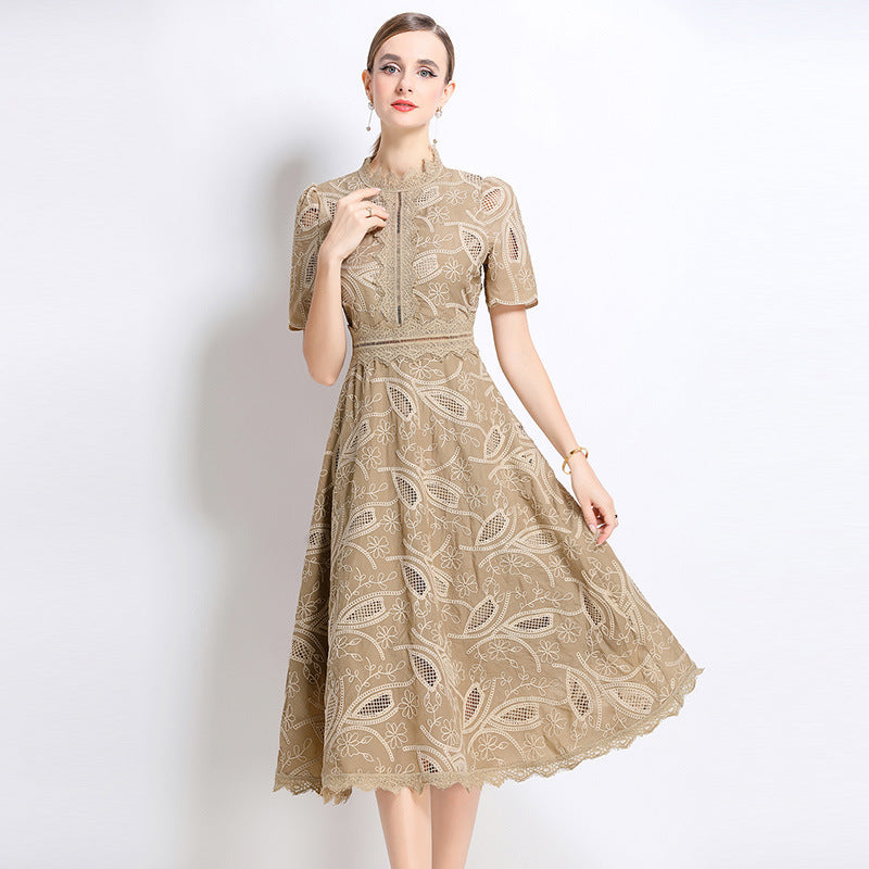 Women's French Retro Hollow Embroidered Waist Trimming Dresses