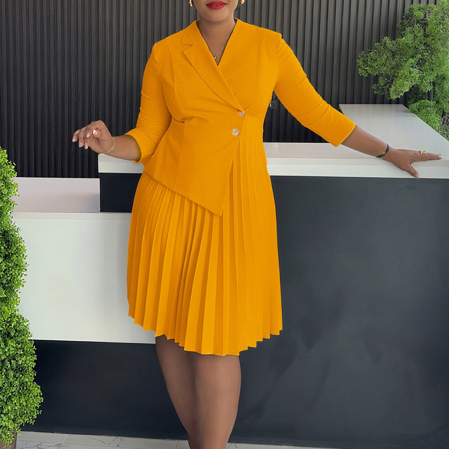 Women's Winter Collar Shirt Fashionable Elegant Pleated Dress