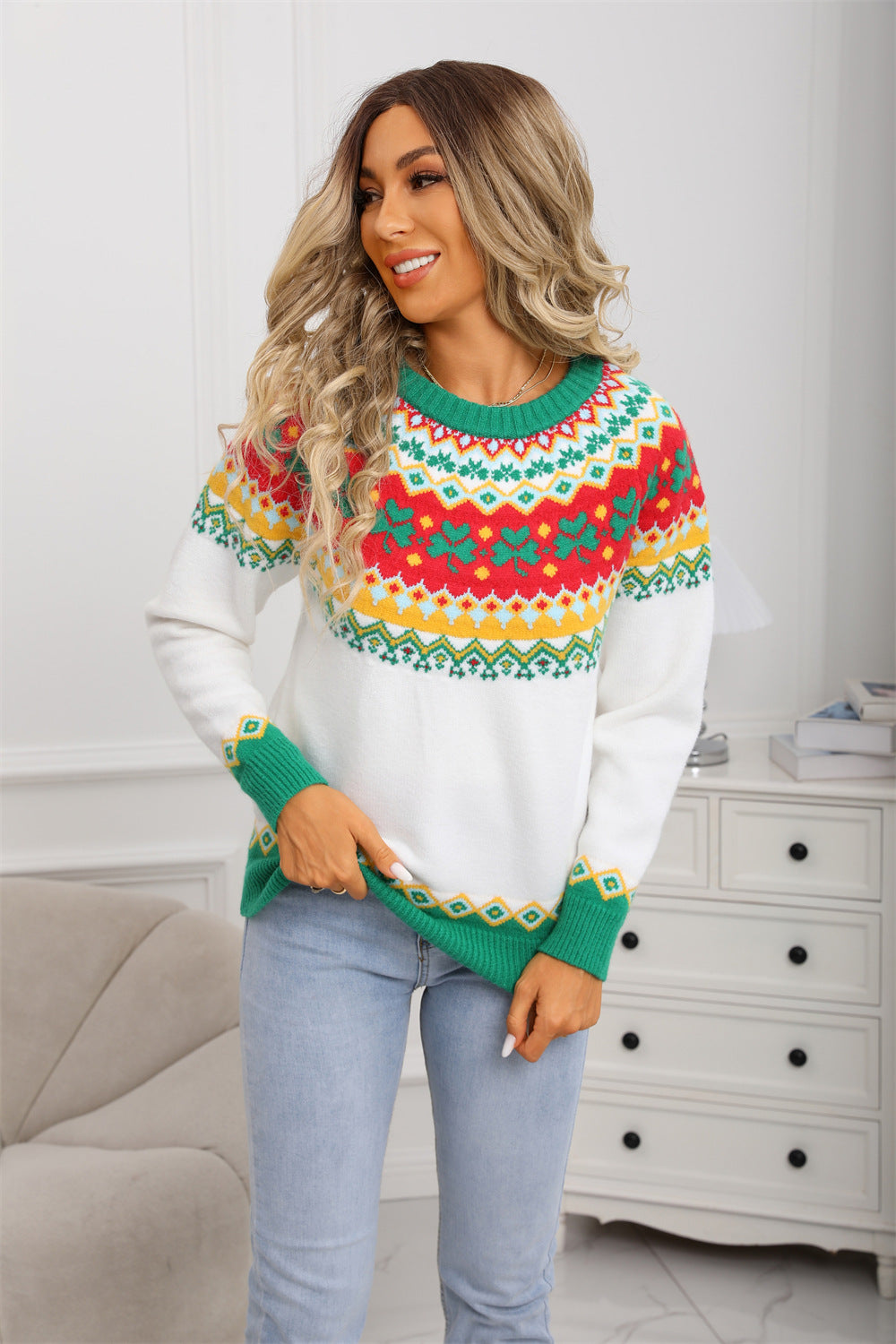 Women's Green Pullover Christmas Fashion Jacquard Personalized Sweaters