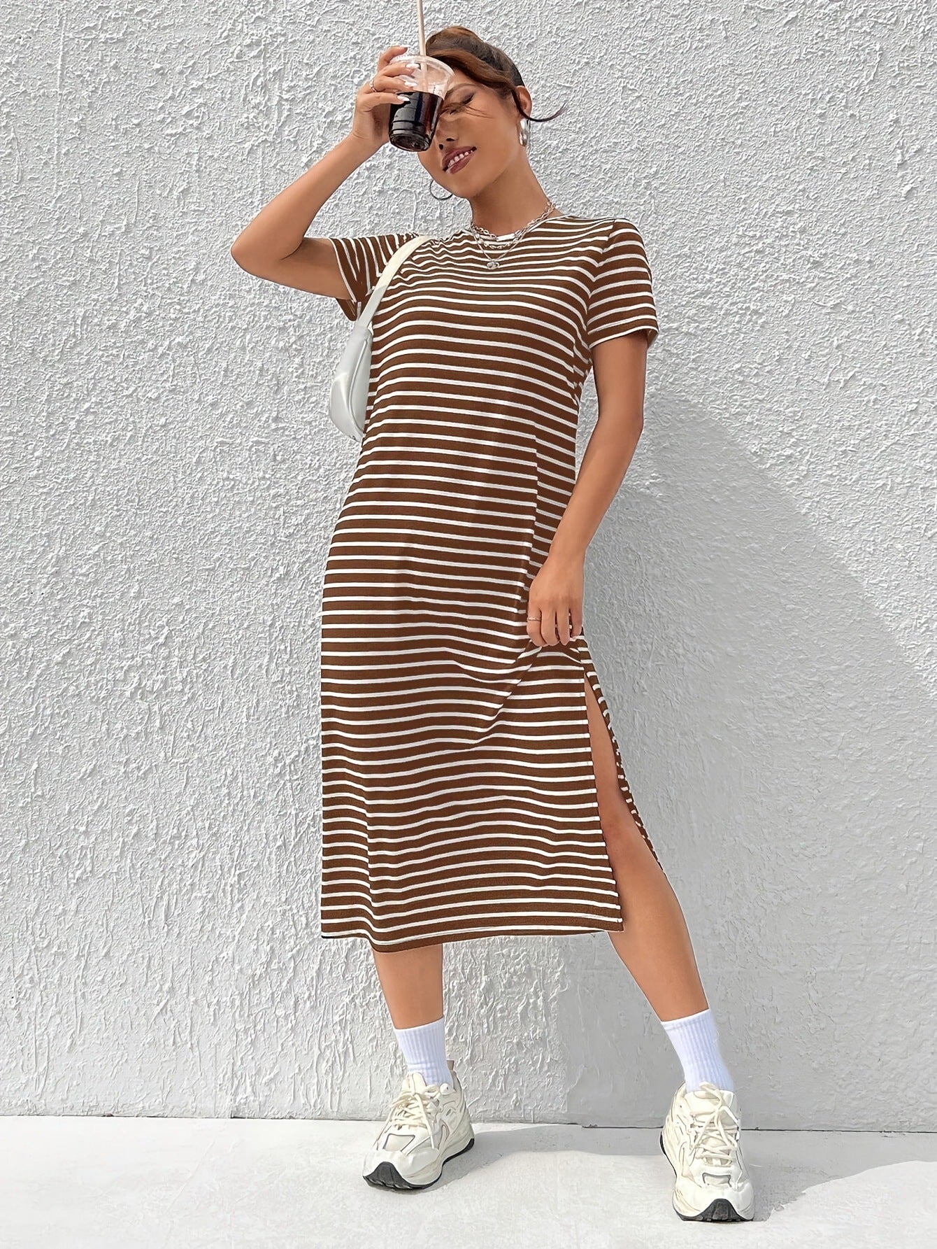 Women's Fashion Wear Round Neck Sleeve Striped Shorts
