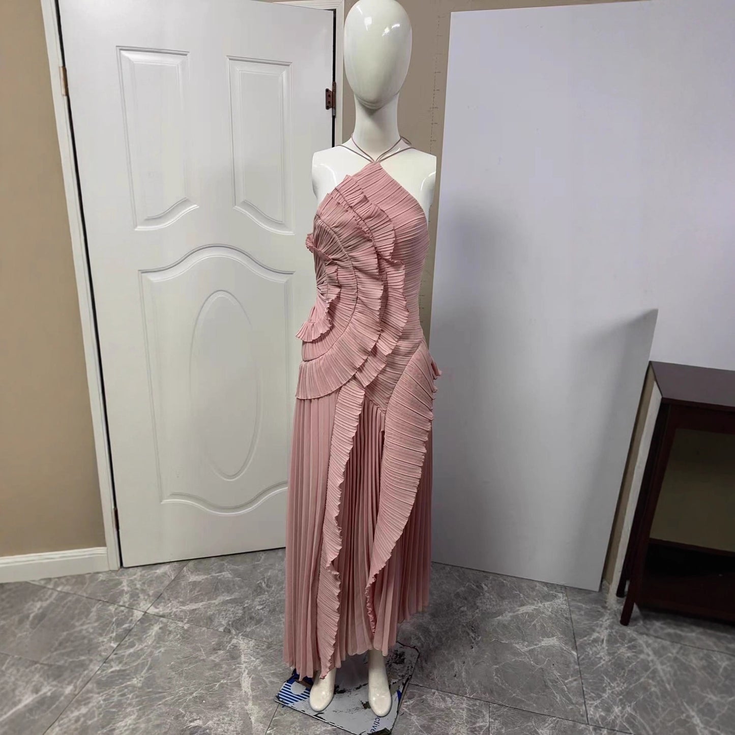 Women's Dress Ruffled Pleated Design Slimming Midi Dresses