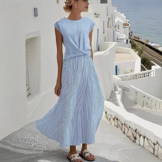 Women's Pleated Slimming Round Neck Dress Commute Dresses