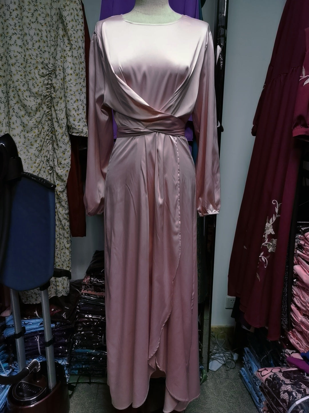 Fresh Sweet Satin Long Lantern Sleeve Lace Dress