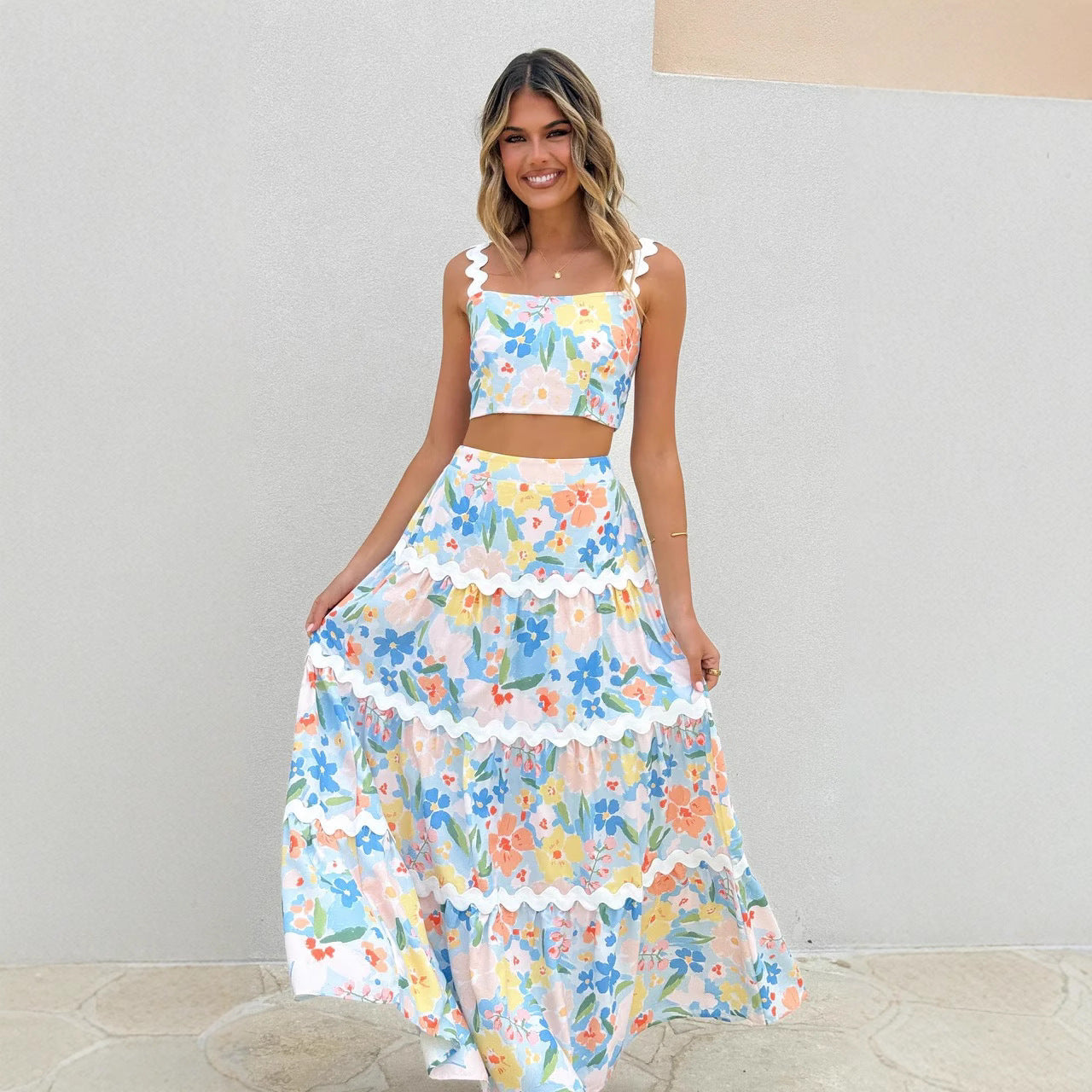 Stylish Temperament Lace Sling Two-piece Set Fashion Casual Suit