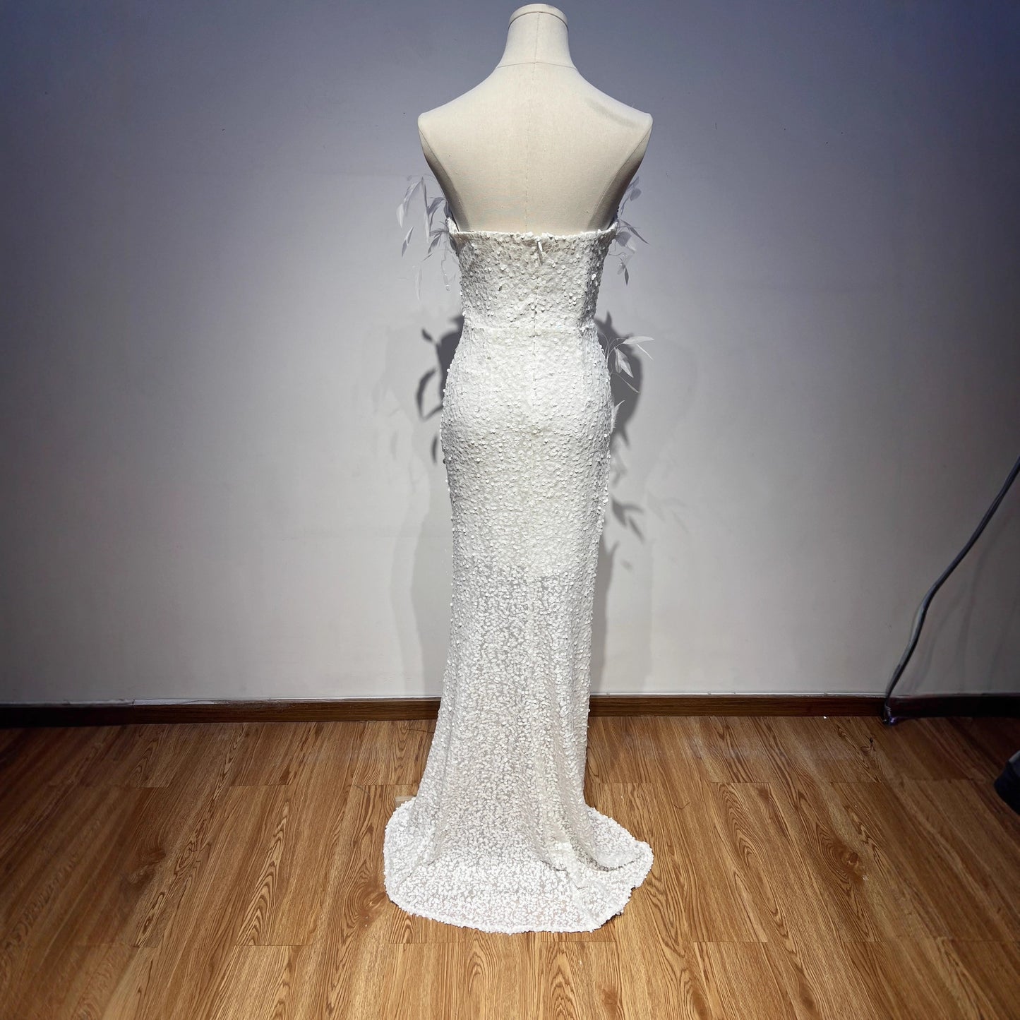 Women's High Quality Fashion Tube Sequined Pearl Dress Feather Dresses