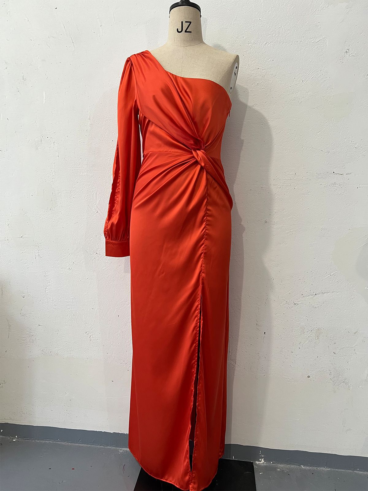 Women's Spring Dress Fashionable Temperament Cinched Waist Dresses