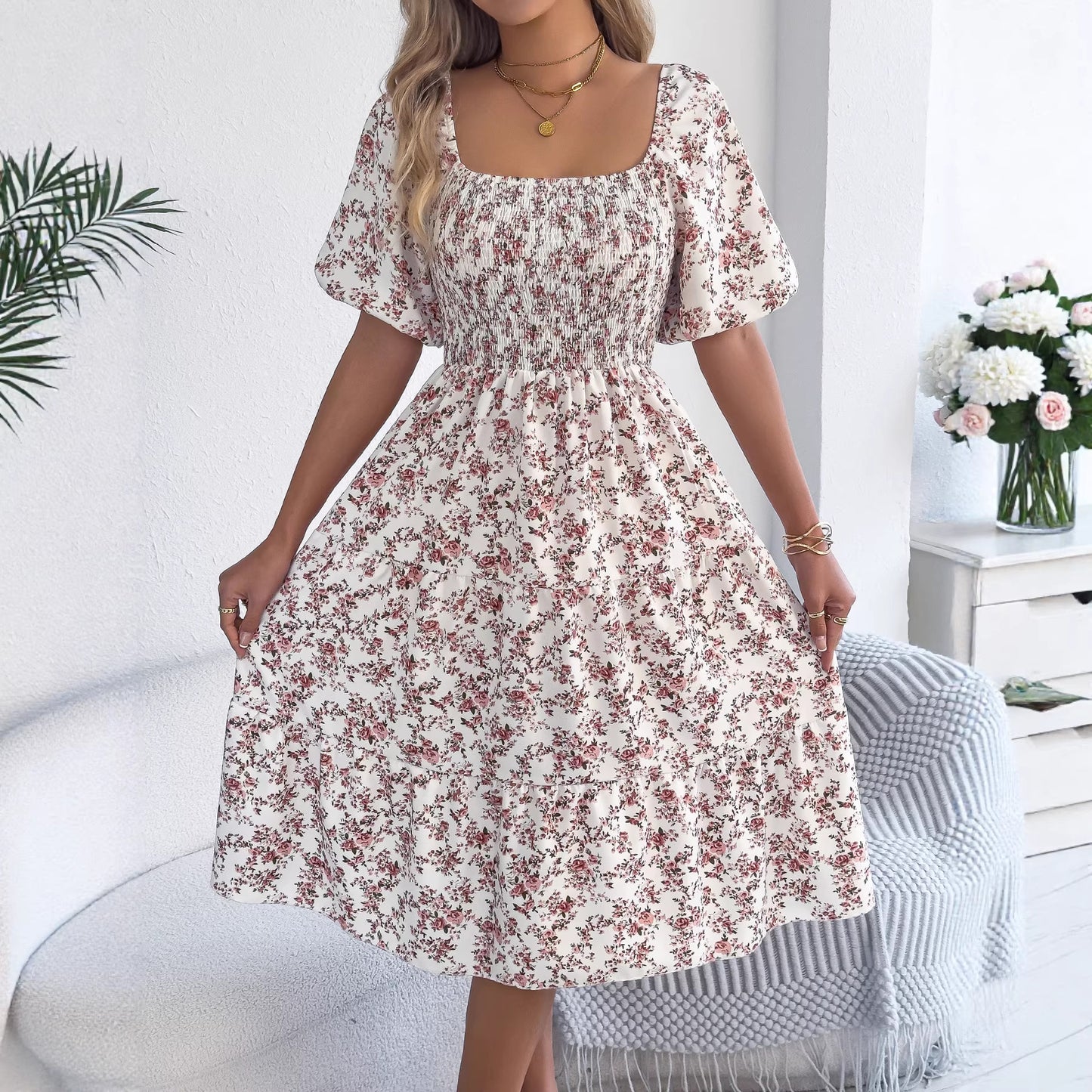 Women's Sweet Floral Sleeve Smocking Slim Fit Dress