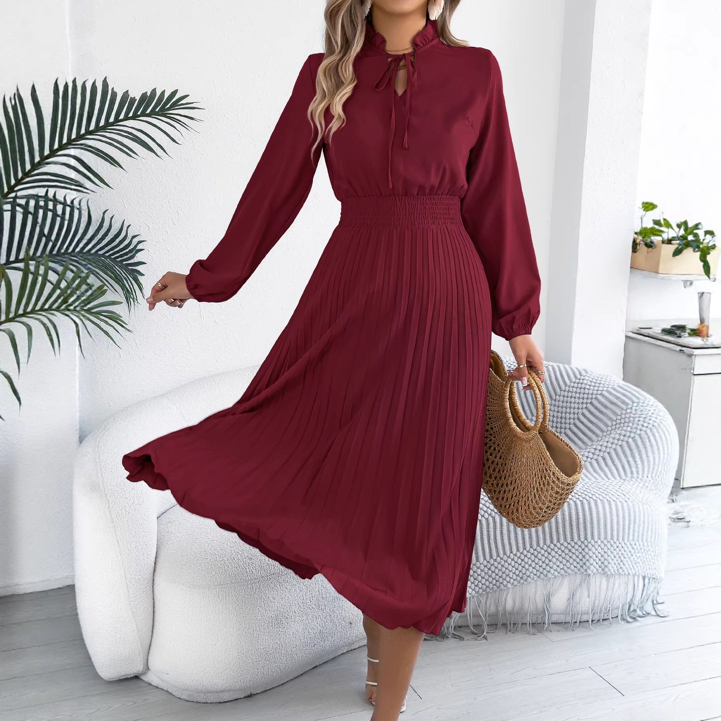Women's Elegant Lantern Sleeve Long Pleated Clothing