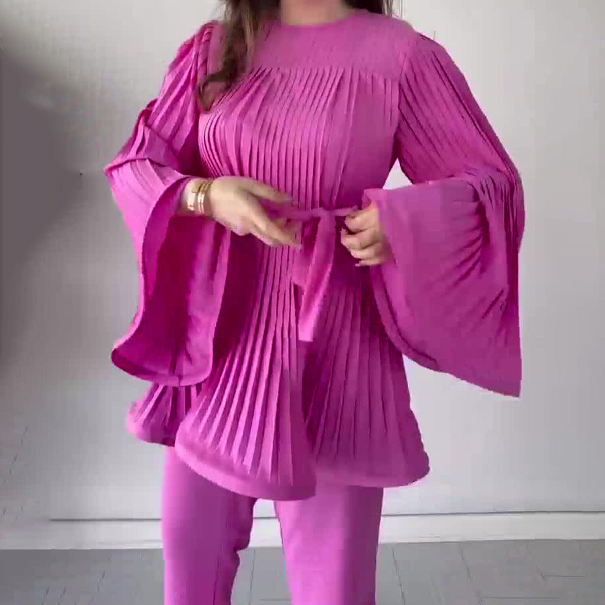 Women's Spring Pleated Design Fashionable Temperament Baggy Pants