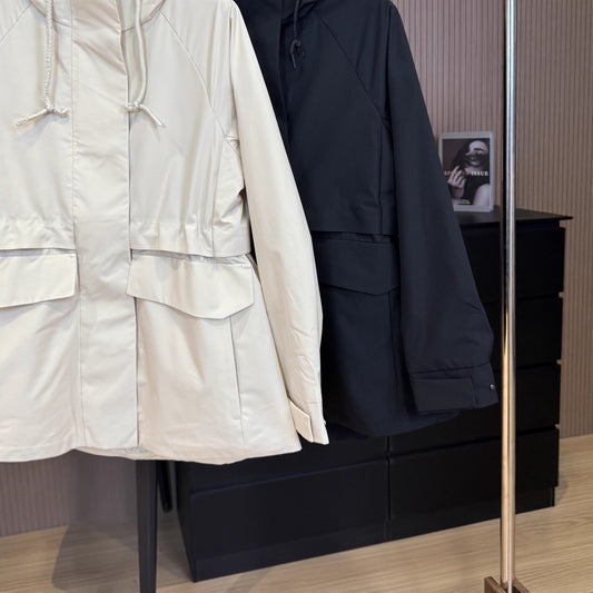 Women's Sports Casual Windproof Breathable Hood Waist Slimming Jackets