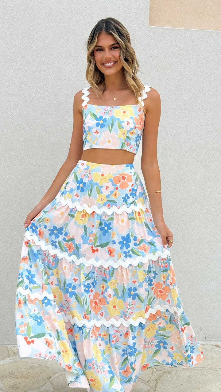 Stylish Temperament Lace Sling Two-piece Set Fashion Casual Suit