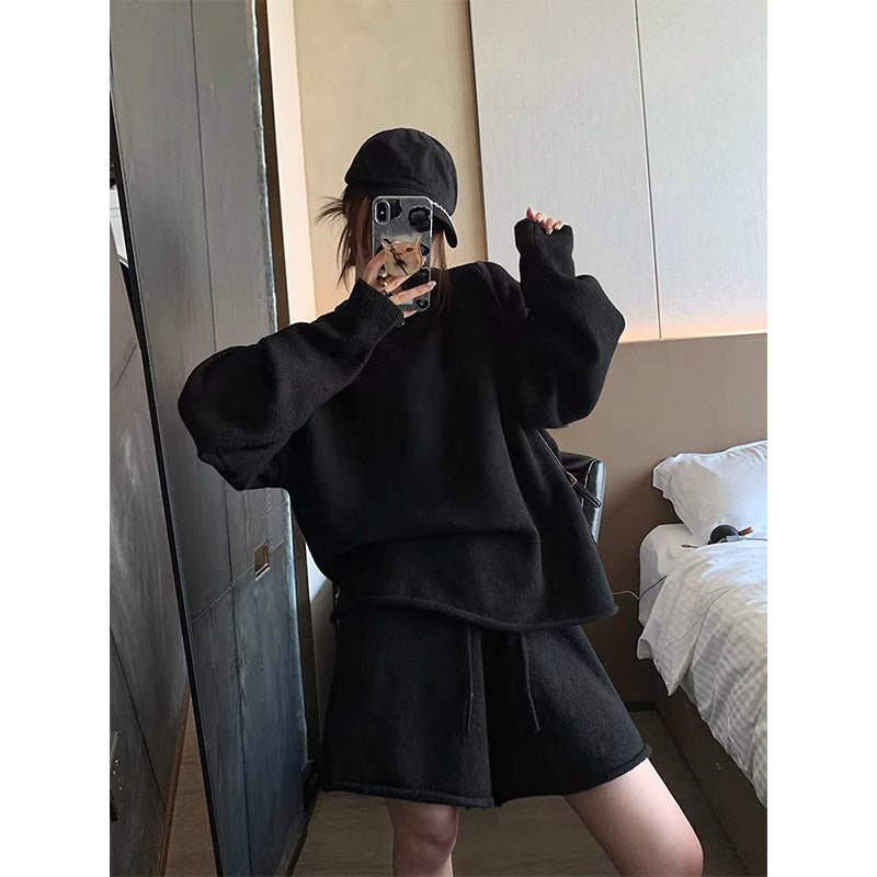 Women's Loose Idle Crew Neck Pullover Knitted Shorts